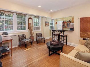 1661 Crescent Pl NW APT 101, Washington, DC 20009