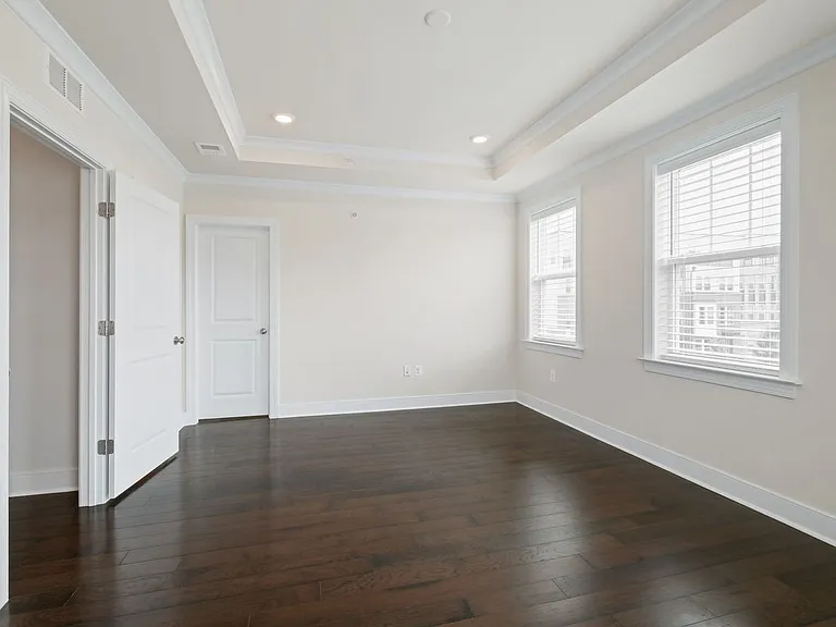 143 Rubens Dr — Photo 13