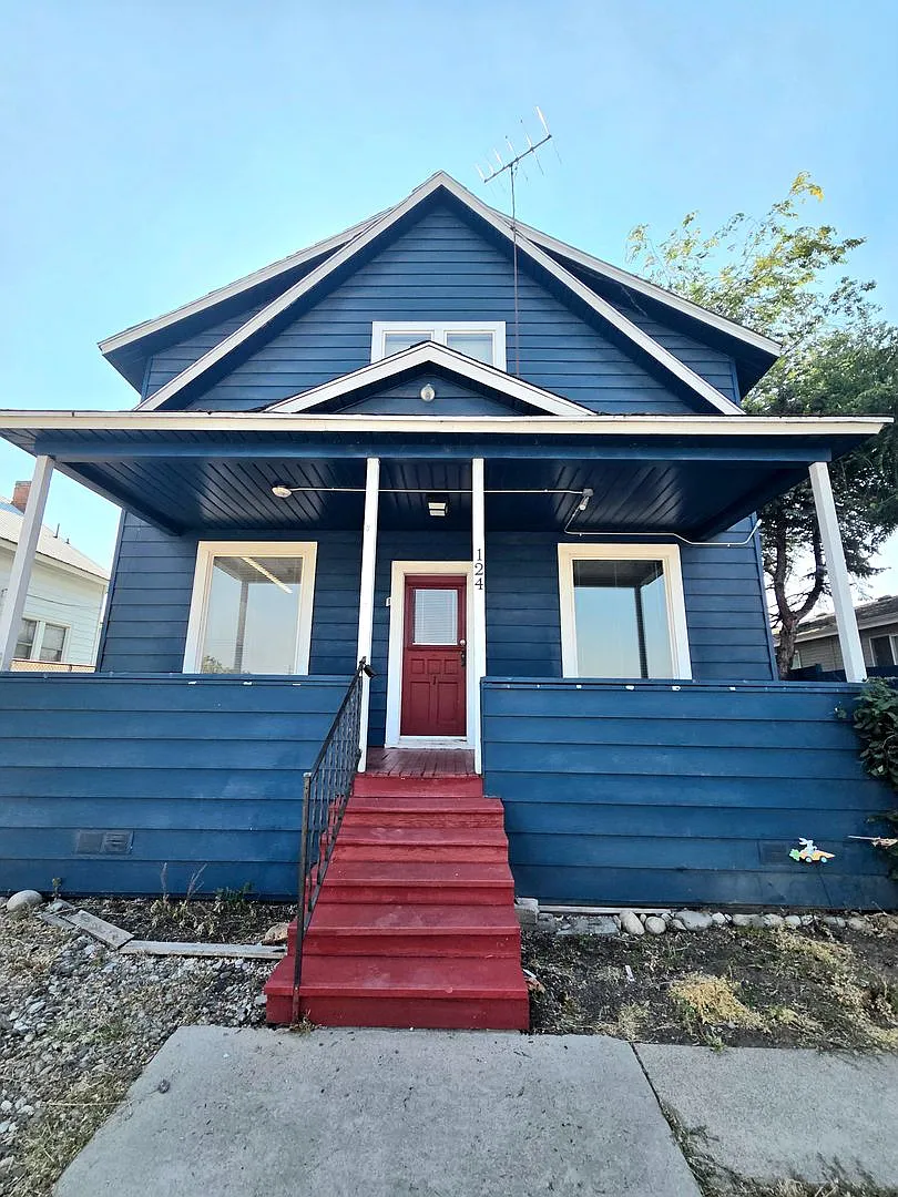 124 N. Buchanan Ave. Apts. — Photo 1