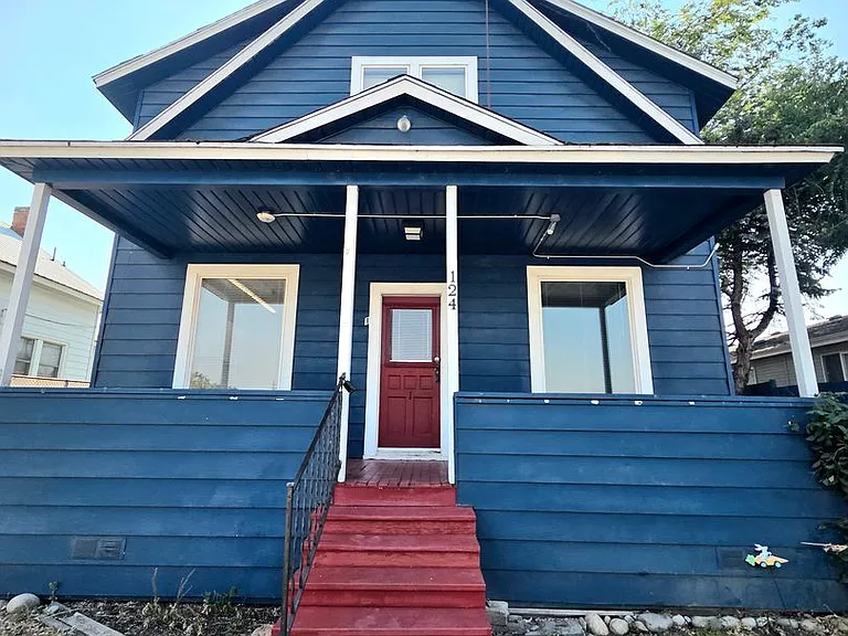 124 N Buchanan Ave — Photo 1