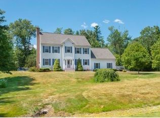 12 Lindon Dr, Brentwood, NH 03833