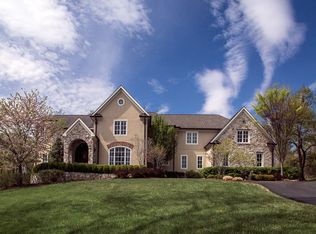 32 Old Mine Rd, Lebanon, NJ 08833