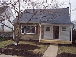 1st image of 1104 S Crawford St