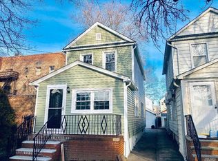 4313 218th St, Bayside, NY 11361