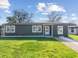 1405 Hamsted St, Fort Worth, TX 76115