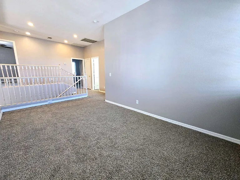3759 Funston Way — Photo 27