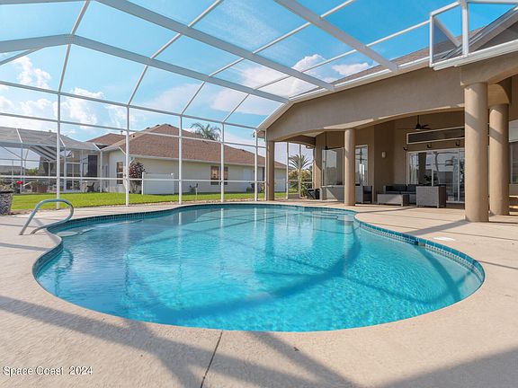 5th image of 997 Heatherwood Way