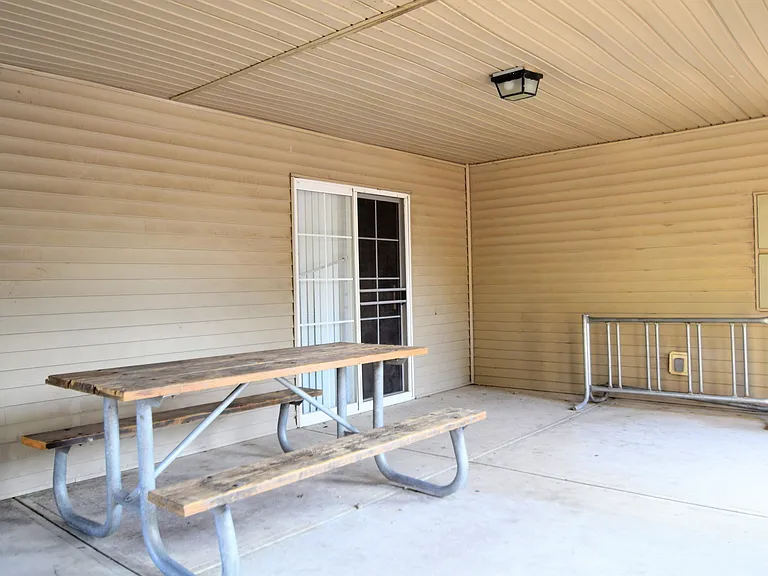 East Street Apartments — Photo 6