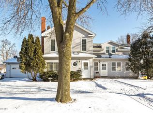 406 N High St, Lake City, MN 55041