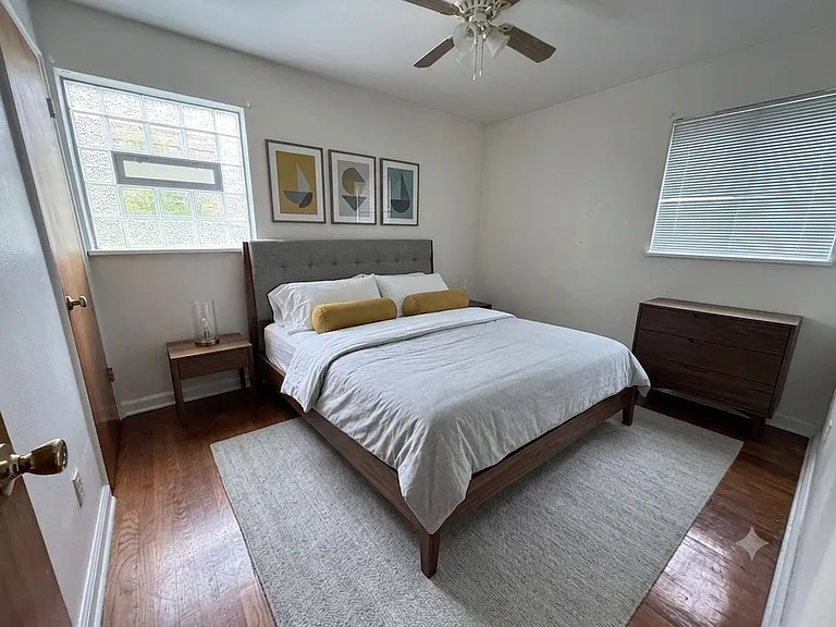201 Northwood Ave #2 — Photo 5