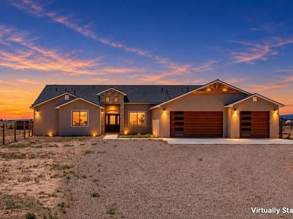 8 Northland Meadows Pl, Edgewood, NM 87015