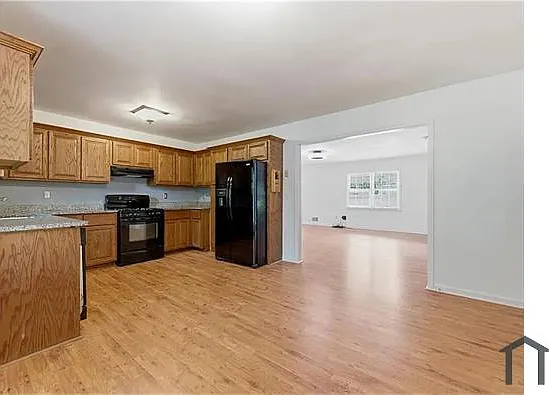 3391 Blue Jay Dr — Photo 3