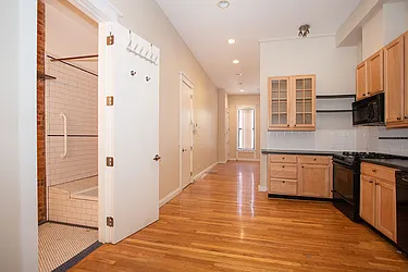 Rented by Harlem Lofts