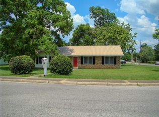 105 S Pine St, Bay Minette, AL 36507