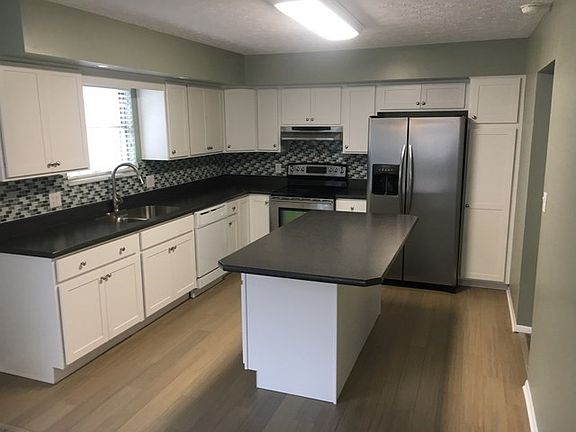 2nd image of 601 Belleview Ave