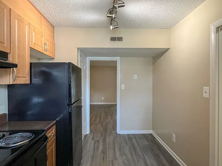 Brynn Marr Village — Photo 41