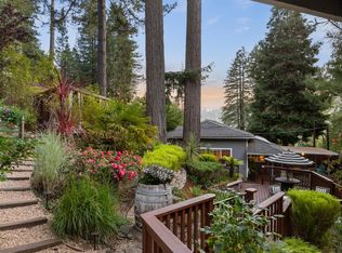 14212 Woodland Dr, Guerneville, CA 95446