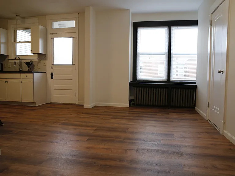 3374 Dawson St — Photo 7