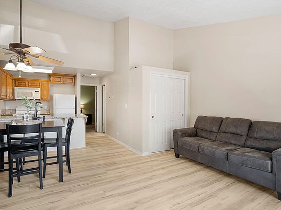 4th image of 860 S Village Rd APT O8