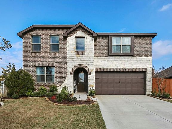 2nd image of 2101 Blakehill Dr