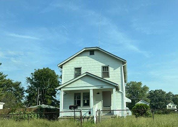 1st image of 1294 Minnesota Ave