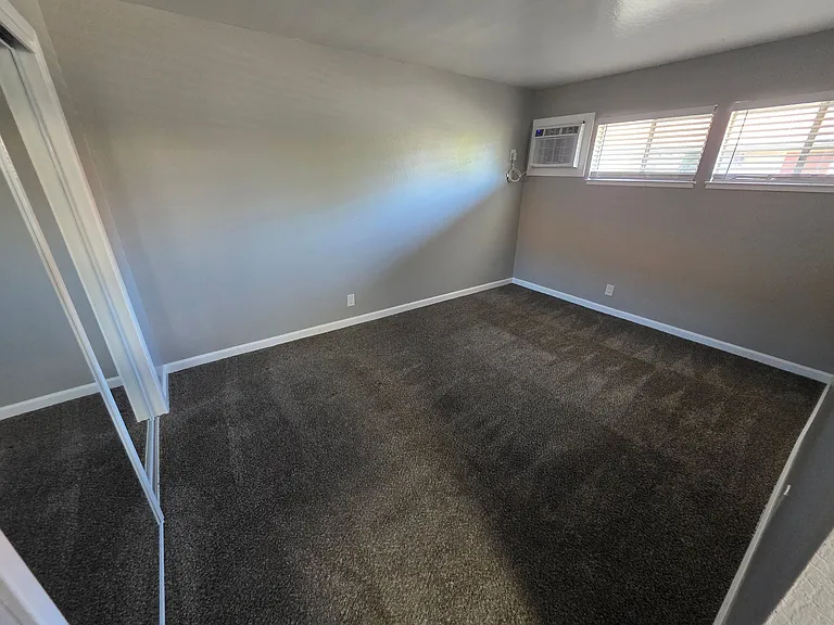 Arden Fair Apartments — Photo 41
