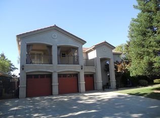 2491 Alamos Ave, Clovis, CA 93611