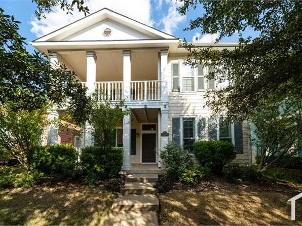1316 Live Oak Ln, Aubrey, TX 76227