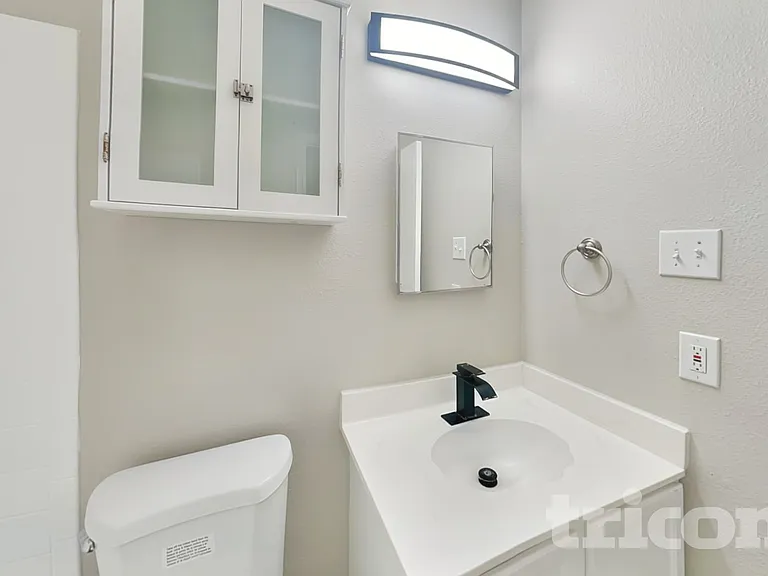 8030 Falcon Meadow Dr — Photo 15