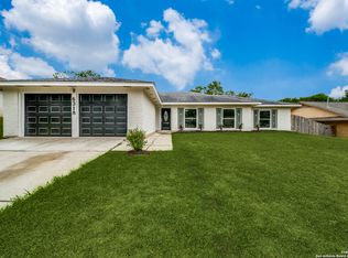 6318 Ridge Tree Dr, San Antonio, TX 78233