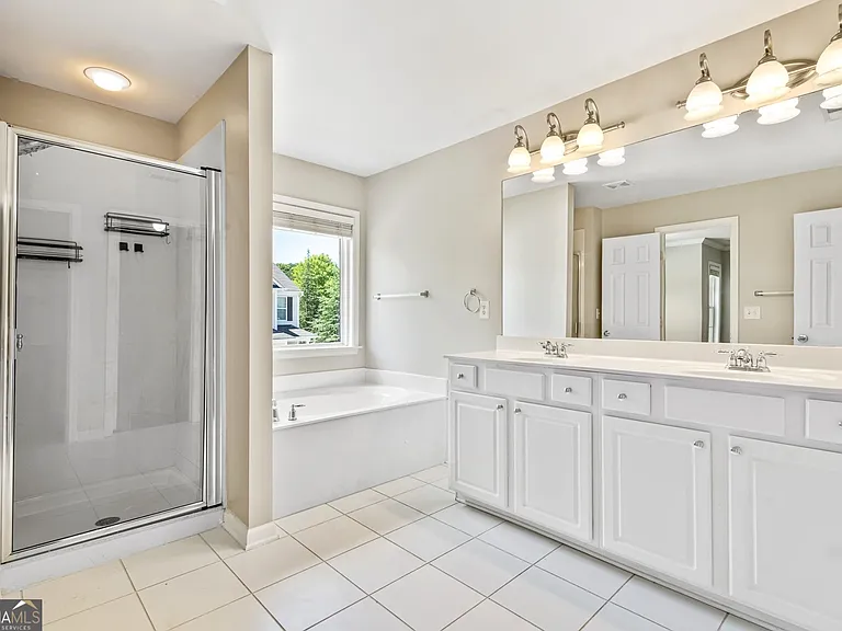 606 Lofty Ln SW — Photo 16