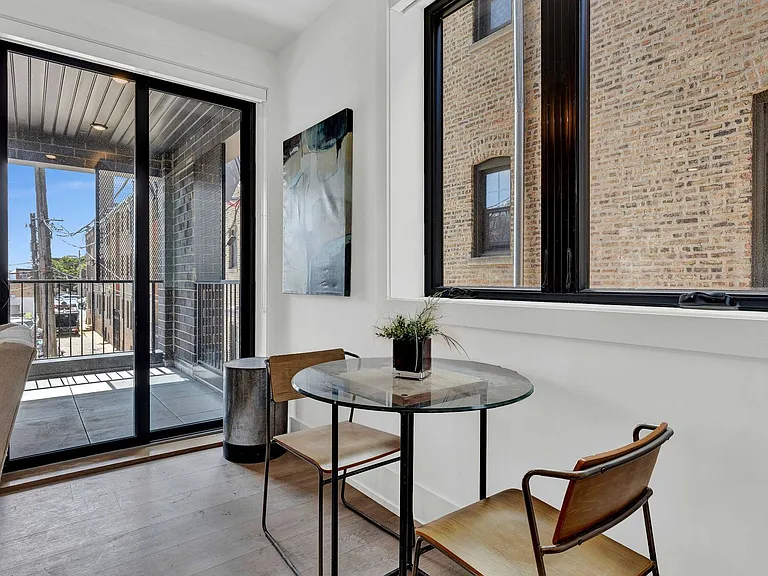 1613 W Belmont Ave, Chicago, IL — Photo 39