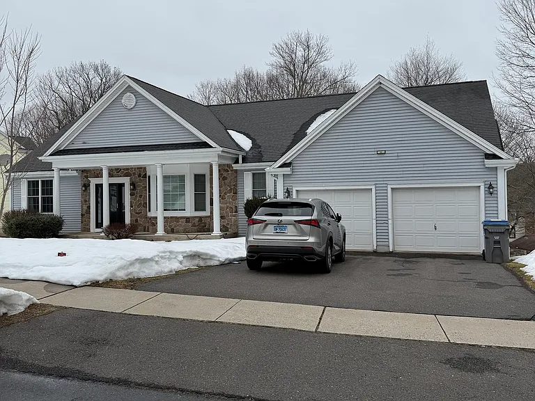 104 Valley View Rd — Photo 34