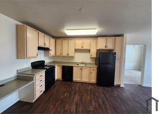 1144 S Pecos St #103 — Photo 4
