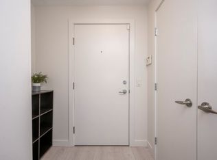 1730 5a St NW #105, Calgary, AB T2S 2E9