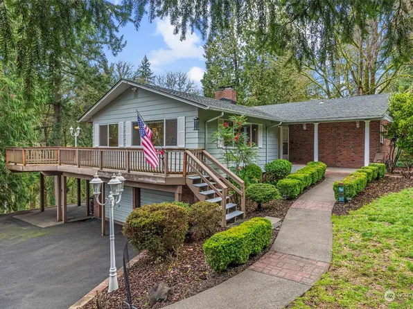 2403 W Lynnwood Drive, Longview, WA 98632