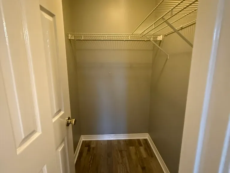 4571 Baybrook Dr — Photo 10