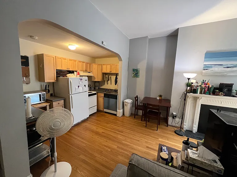 271 Dartmouth St #2B — Photo 17