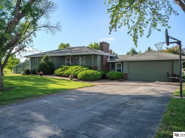 7726 County Road P26, Fort Calhoun, NE 68023