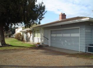 1280 Tucker Rd, Hood River, OR 97031