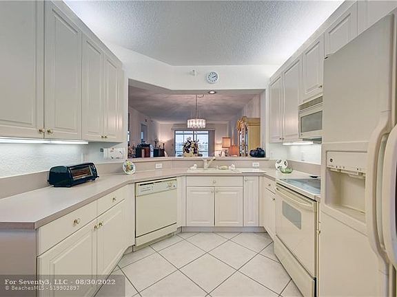 3rd image of 7715 Southampton Ter APT 311