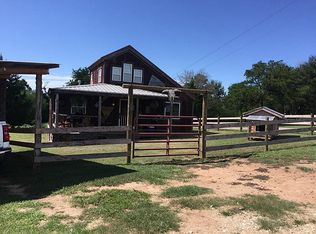 2389 Barton Crk, Smithville, TX 78957