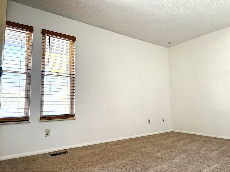 6044 S Willow Way — Photo 15