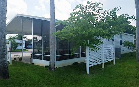 3rd image of 26 Camino Real Dr