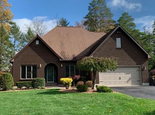 1 Kimberly Ct, Niskayuna, NY 12309