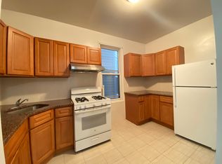 1867 Wallace Ave #1R, Bronx, NY 10462