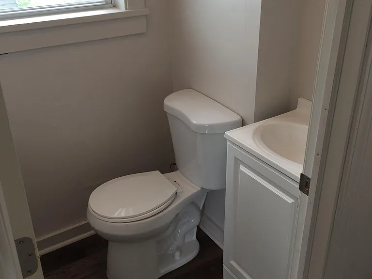 45 Main St — Photo 6