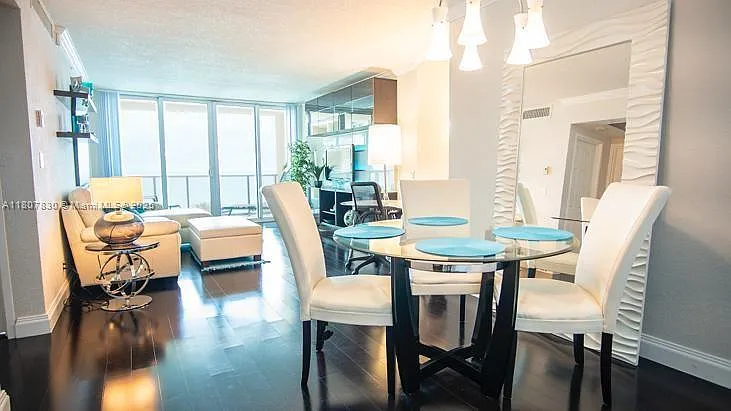 2501 S Ocean Dr #520