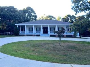 20201 Borzik Rd, Saucier, MS 39574