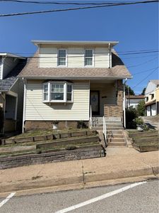 1407 Drey St, New Kensington, PA, 15068